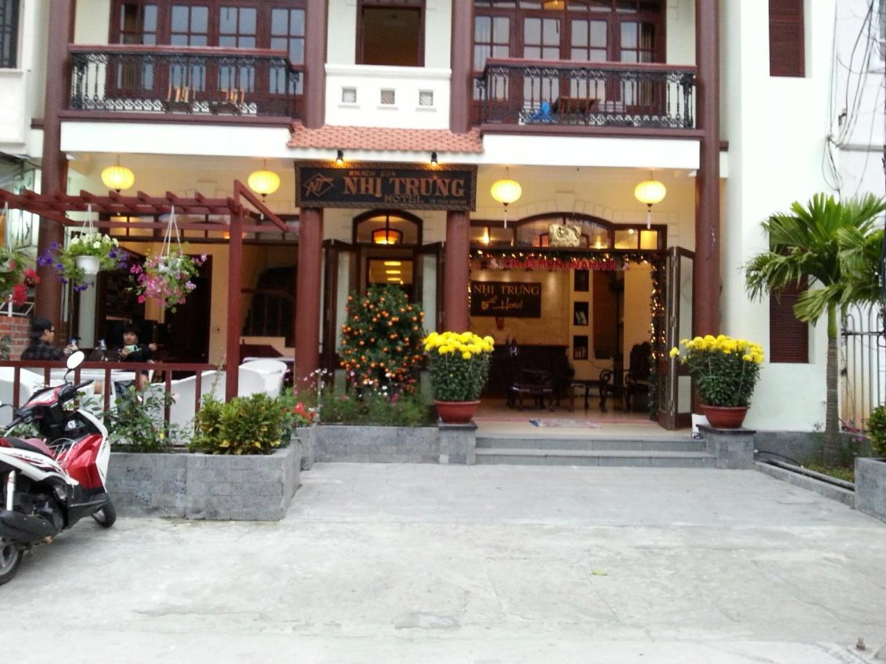 Nhi Trung Hotel هوي ان المظهر الخارجي الصورة