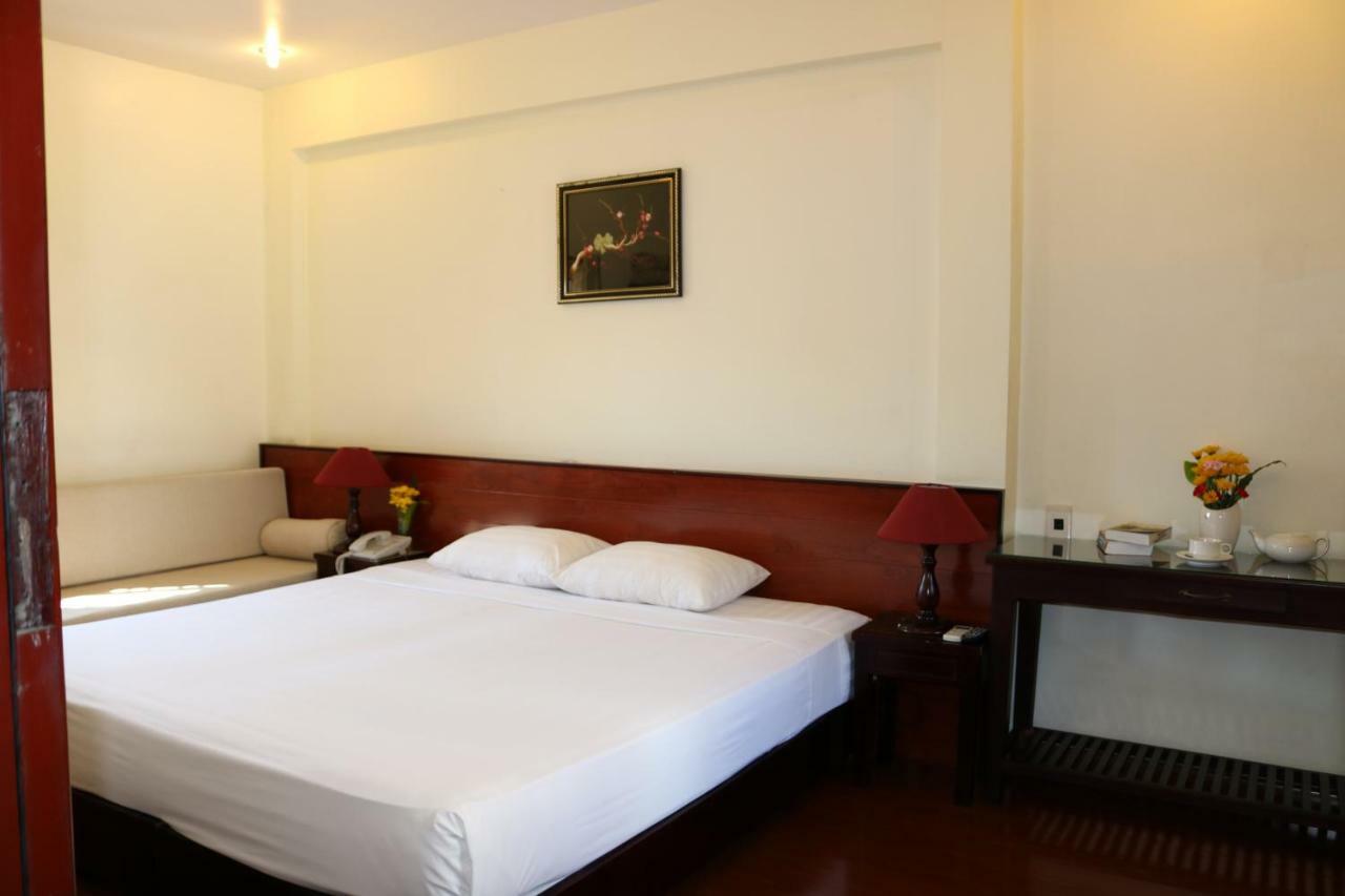 Nhi Trung Hotel هوي ان المظهر الخارجي الصورة